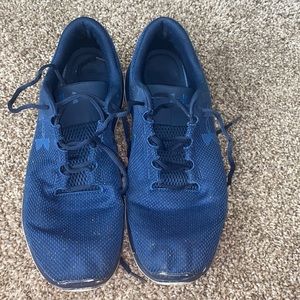 Size 13 Underarmour Sneakers
